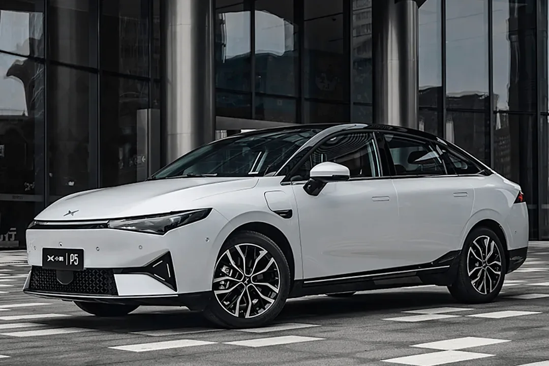 XPeng P5